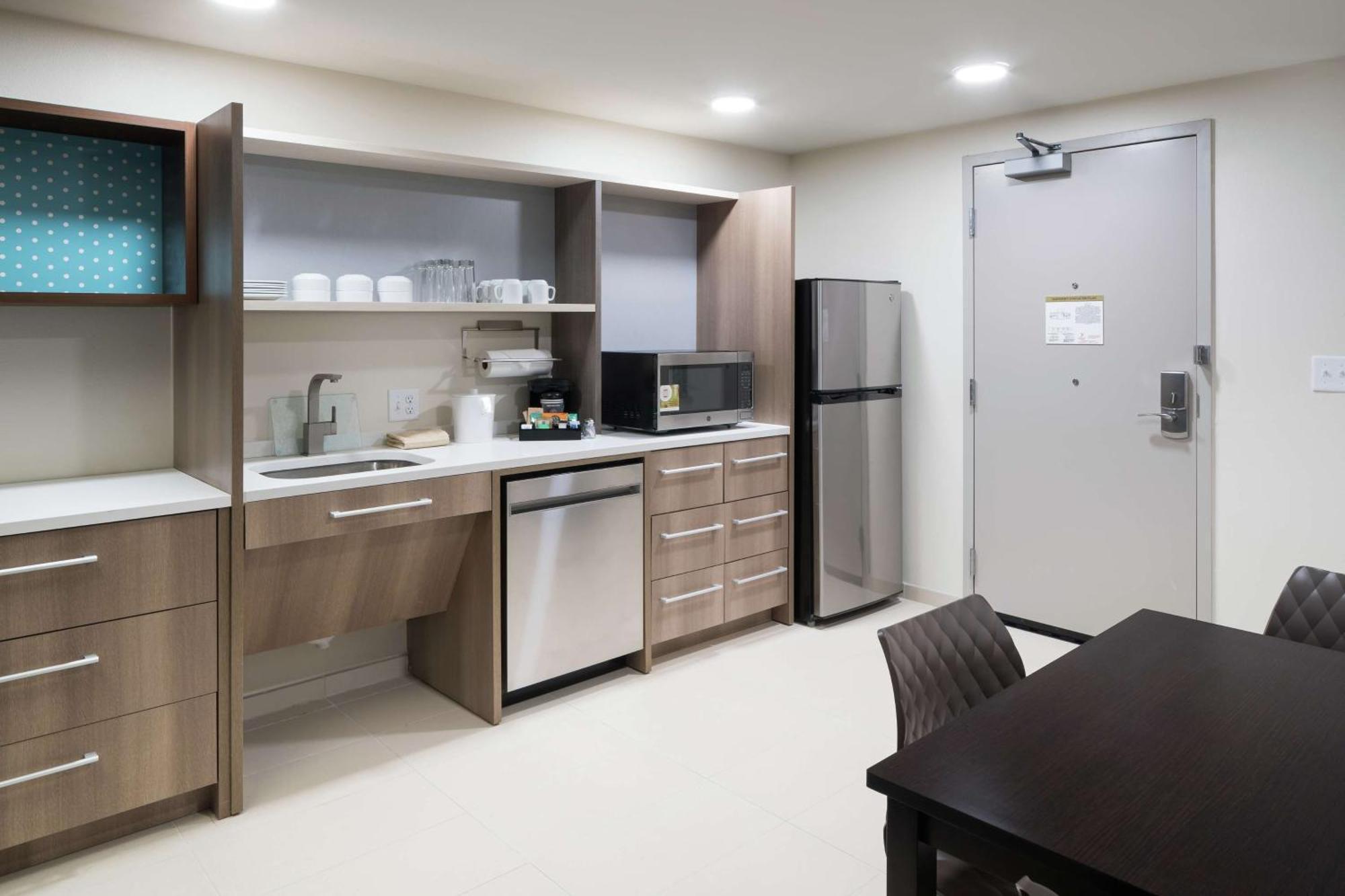 Home2 Suites By Hilton Jacksonville Airport Экстерьер фото